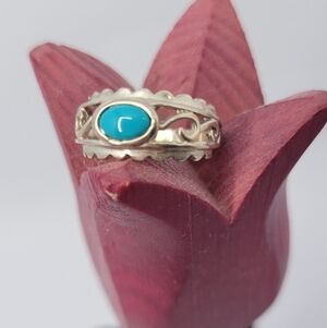 Vintage Sterling Silver Turqoise Ring